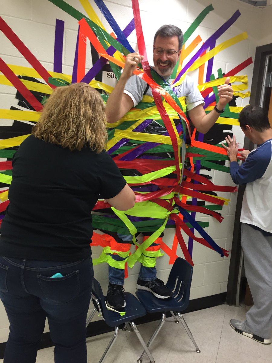 rondashaye's tweet photo. #Austinreadathon favorite day of the year! #justread #AustinMISD https://t.co/O7j46tBI7t