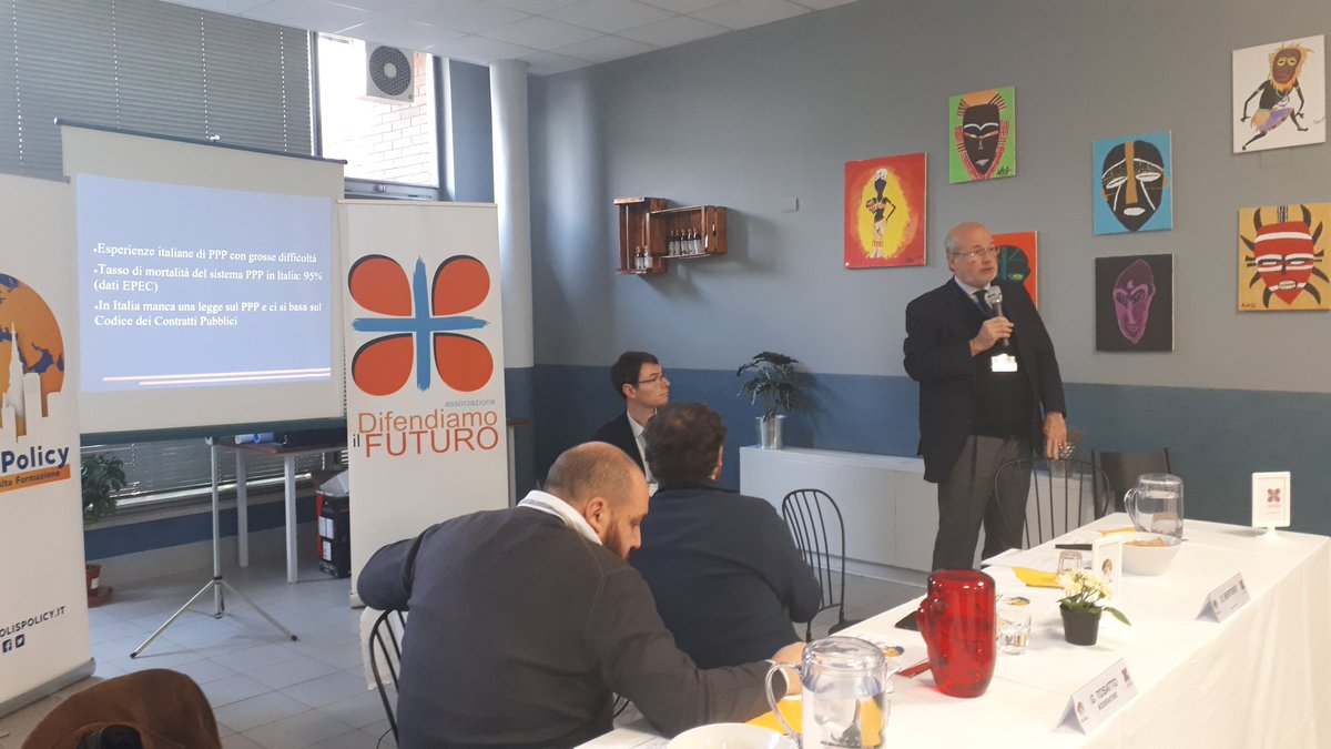 difendifuturo's tweet photo. Parco della Salute, possibili criticità: dall'eccessiva fiducia nel settore #PPP ai rischi connessi ai subappalti, dal numero di posti letto alle specifiche esigenze delle fasce pediatriche. Intervento di Domenico Bertero allo #speakinglunch di #PoP18. https://t.co/d16GzAkFER