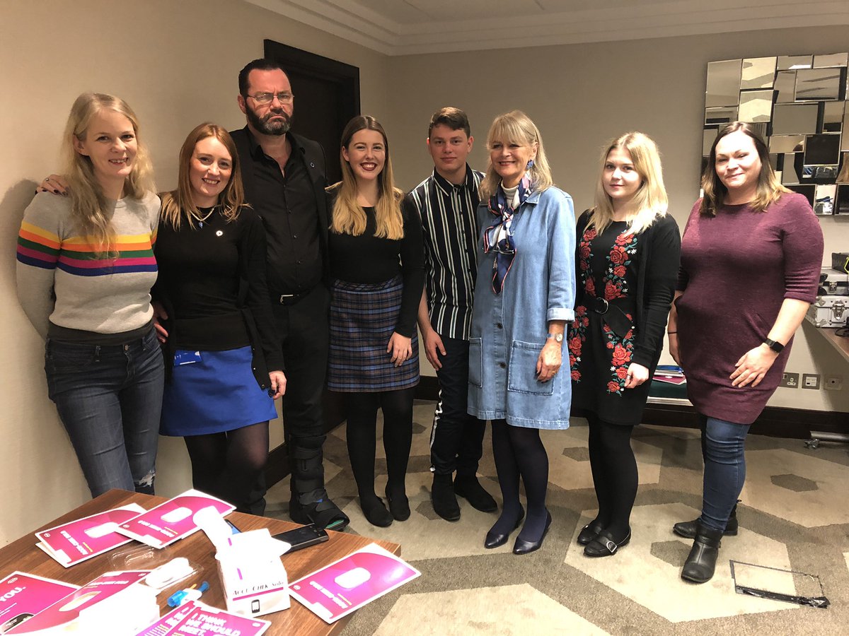 nerdabetic's tweet photo. Had the best time ever at #dpc2018 and #rochebloggersevent It was so lovely to catch-up with some diabuddies and meet new friends. Thanks so much @_RocheUK @LisWarren @amybetic @grumpy_pumper @Type1Adventures @LisWarren @LydiaSara19 @understudypanc @AdrianLong3 @T1DAnnaSince86 https://t.co/ZyE9w7xyCc