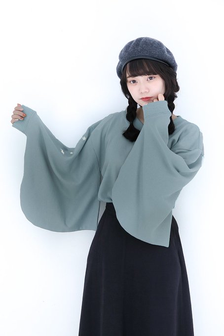 「萌え袖 セーター」のTwitter画像/イラスト(古い順)