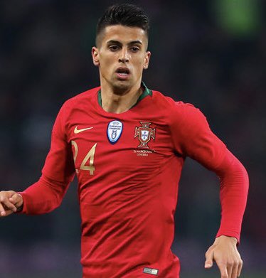 Football Battles (@FootbaIIBattIes) on Twitter photo 2018-12-14 12:46:47 RT for Cancelo🇵🇹 LIKE for Florenzi🇮🇹 #ITAPOR RT for Cancelo🇵🇹 LIKE for Florenzi🇮🇹 #ITAPOR