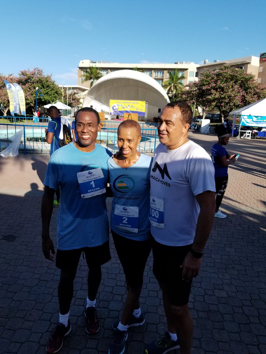 MOFJamaica's tweet photo. Minister Williams is in! #CSW5K @fayvalwilliams @DrNigelClarke @christufton @jamaica_moves @JISNews @JamaicaGleaner @JamaicaObserver @JamaicaTax @rjrnews @publicsector_ja @Vision2030_Ja #CSW2018 https://t.co/gD96dgUwyP