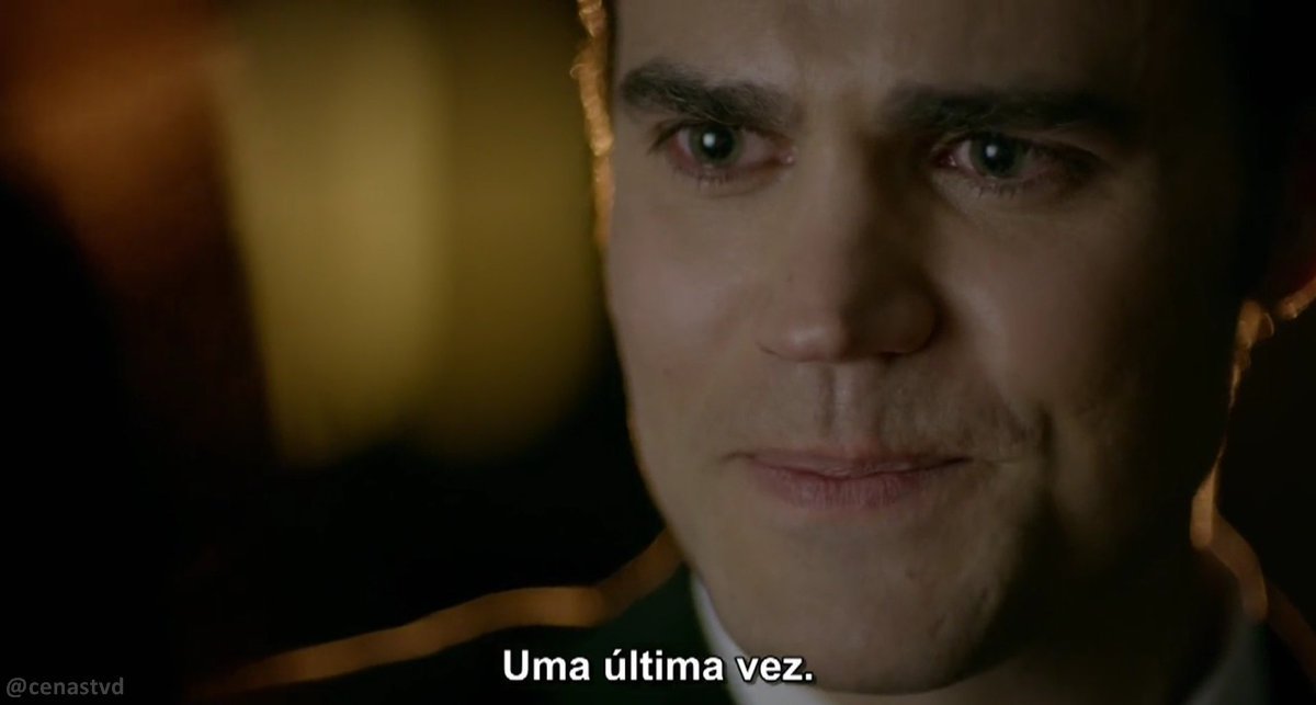 tvdblake's tweet image. Independente de shippar ou não esta cena é MUITO TRISTE. Imagine a dor da Elena nessa despedida, stefan foi tão importante na vida dela. Eu interpreto essa cena também como uma alusão a nós vendo o ultimo ep da série 💔