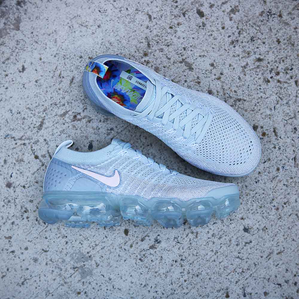 pure platinum arctic pink vapormax