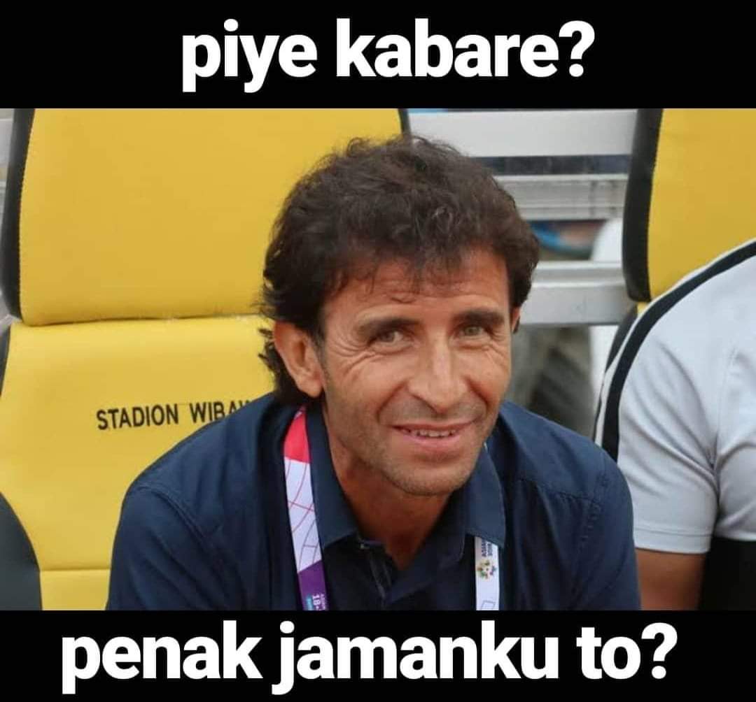 echo_hadiwibowo's tweet photo. Nih buat @PSSI goblok...makan tuh pelatih amatir yg loe tunjuk,permainan timnas jd ancur...udh bgus Luis Milla eh mlh gajinya ga dibayar,duitnya entah kemana...#TimnasDay #EdyOut #BimaOut https://t.co/VEVq0ZUY8J