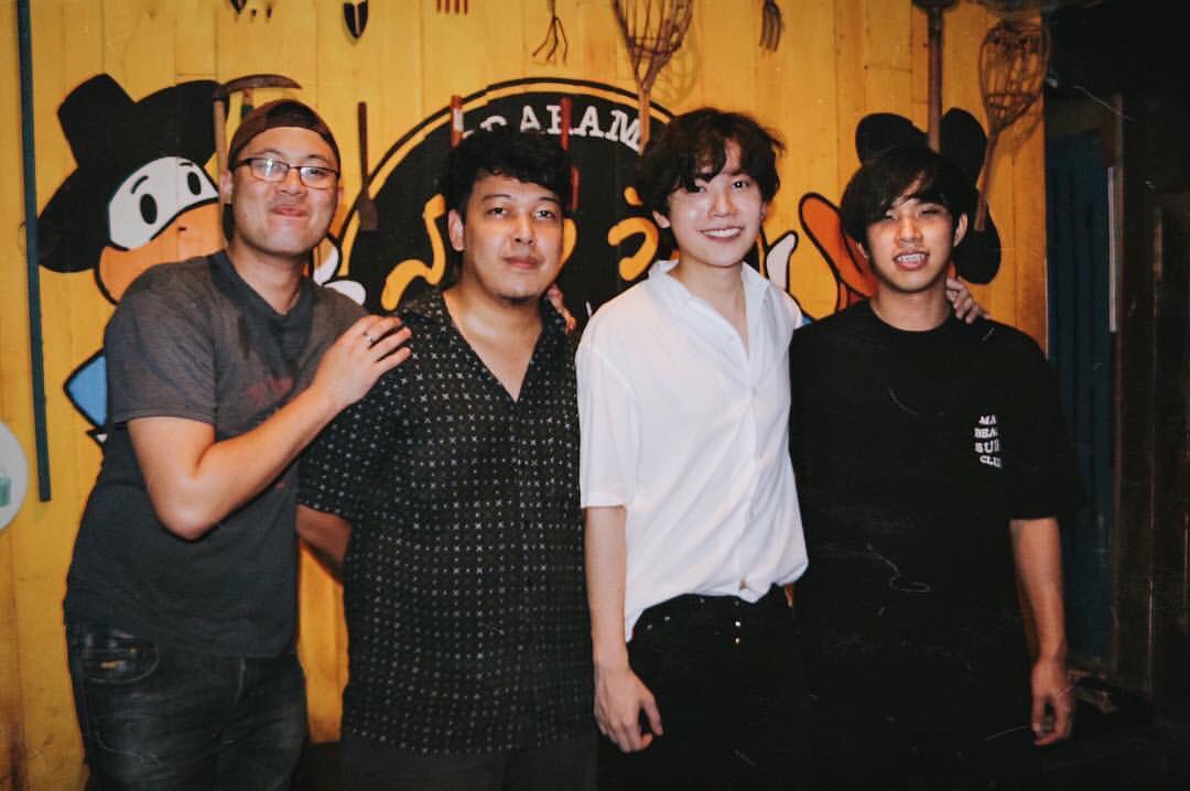 😙 🙂 😬 😊

หายไปหนึ่ง gern_pimboon แข่ง ROV อยู่จะไปเป็นแชมป์โลก 
#kachanontanun