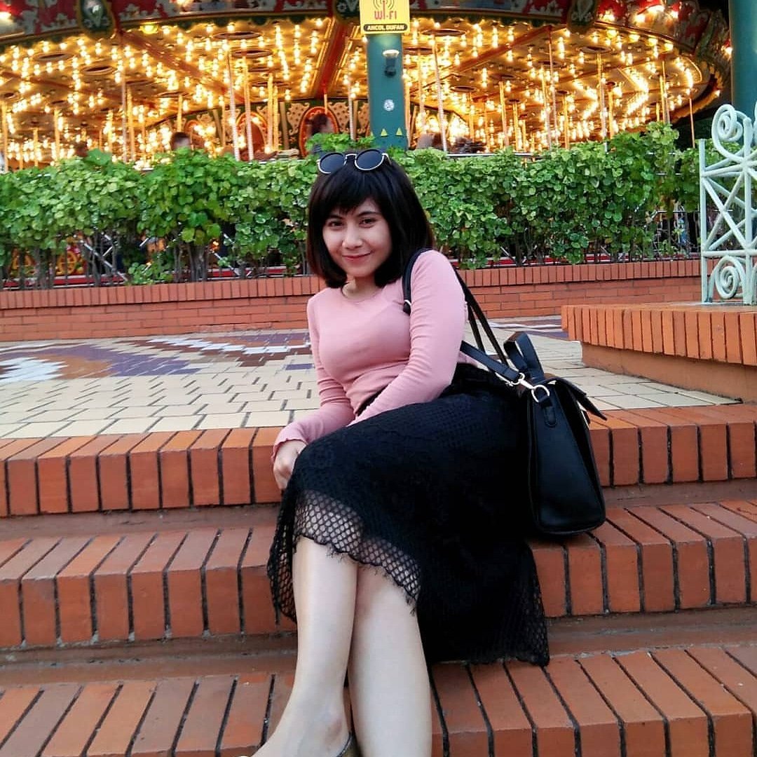 Ramiya333's tweet photo. Happy weekend https://t.co/lwsWkKF0vS