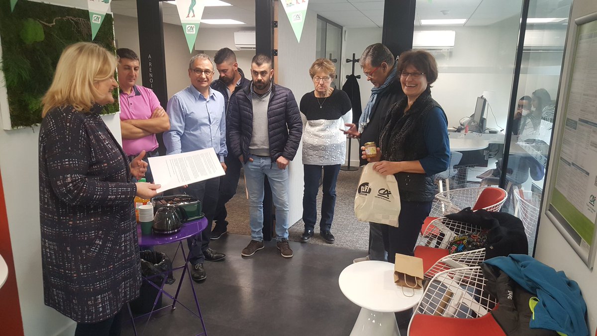 Barbottemc's tweet photo. Le samedi 17 novembre nous fêtons aux  Avenieres et à Morestel  le 10 millionième sociétaire. https://t.co/HdbtGTeWSh