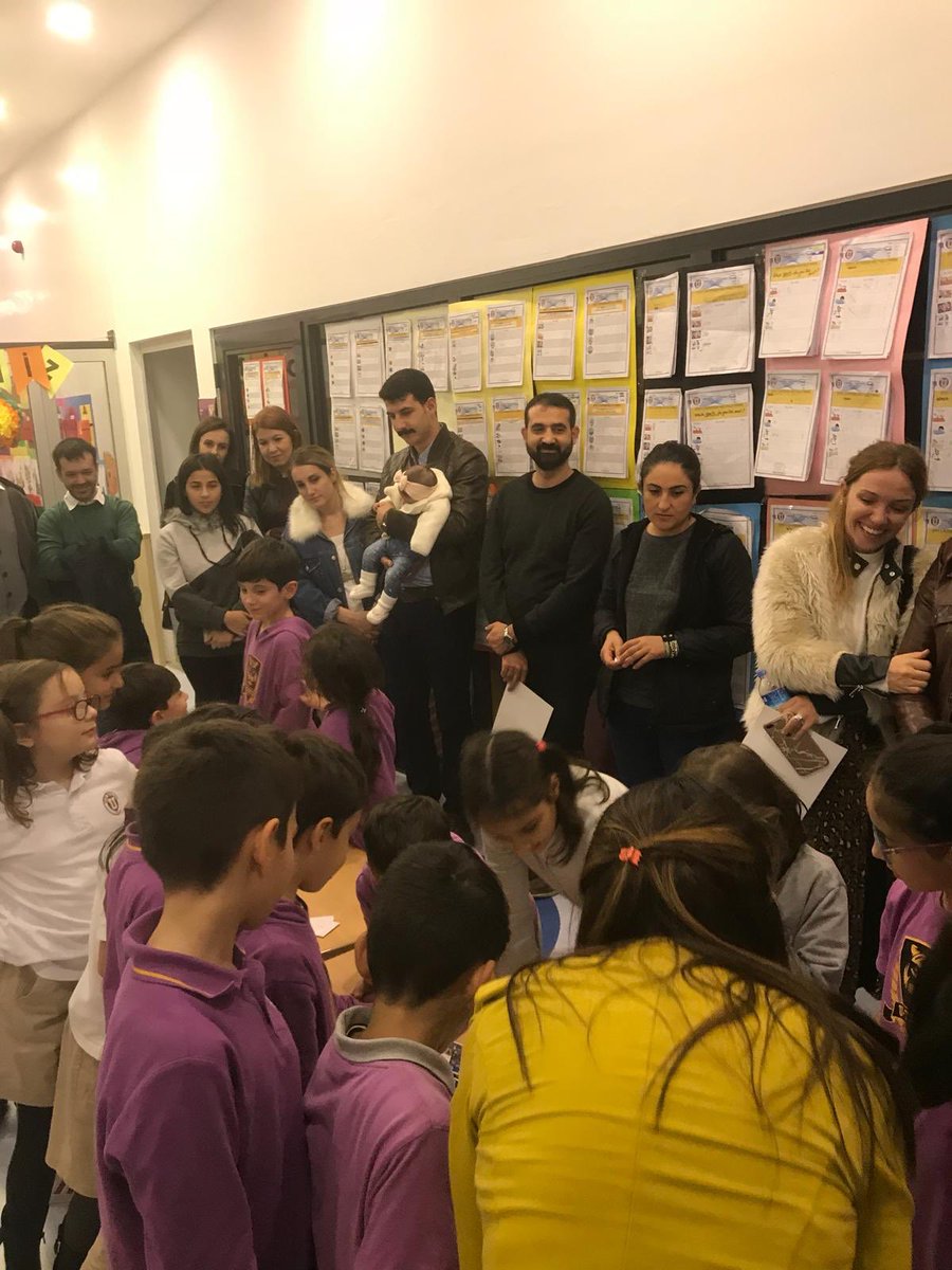 MARIAYALOVA's tweet photo. Our first #CLIL project, “Me, My Friends, and My Neighbors”, Our children put in practice all what they learned and share it with their parents. #CLILproject #MathsAreFun #UğurluOlmak #firstCLILproject #UEnglish #ELA https://t.co/thwBa5xcBF
