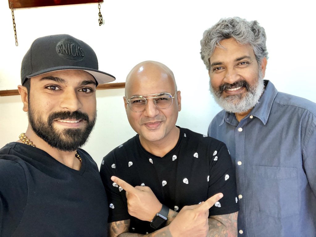 Simanchalcherry's tweet photo. #RC13 #NTR29 #SSR12 RRR shooting will start from Monday ...๐ฅ๐ฅ
Em Unnav Anna โฃ๏ธโฃ๏ธโฃ๏ธ https://t.co/55iIvS6vSi