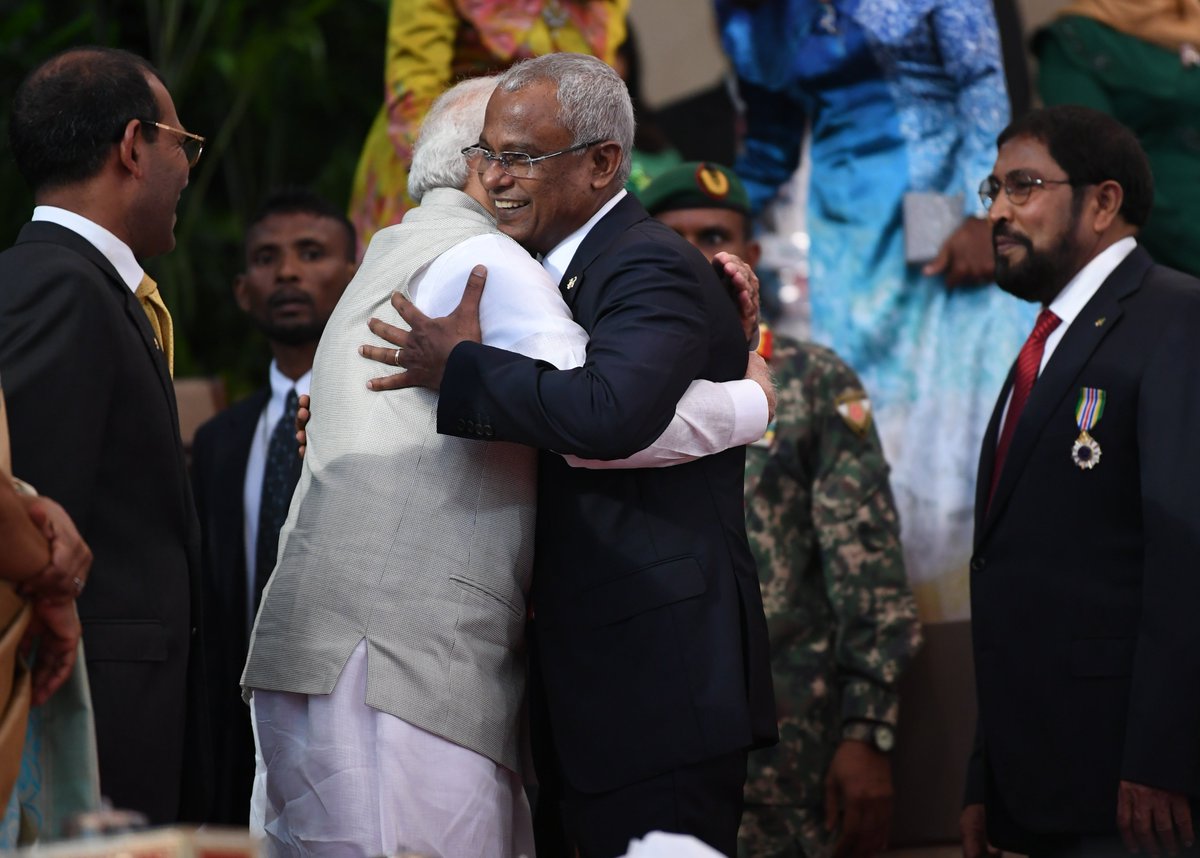 narendramodi's tweet photo. Congratulations to Mr. @ibusolih on taking oath as the President of the Maldives. 

Wishing him the very best for his tenure ahead. 

Looking forward to working with him to strengthen bilateral relations between our nations. https://t.co/HryxQQMadt