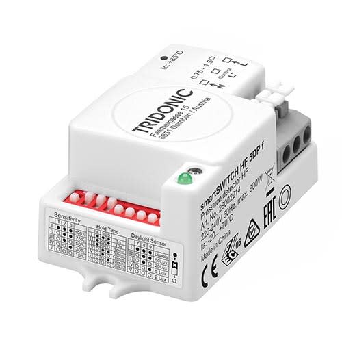 LutecUk's tweet photo. New Tridonic smartSWITCH switch sensors detect presence and ambient light #lutec #presence https://t.co/3tclOO49Ve https://t.co/cRxxRISbGM