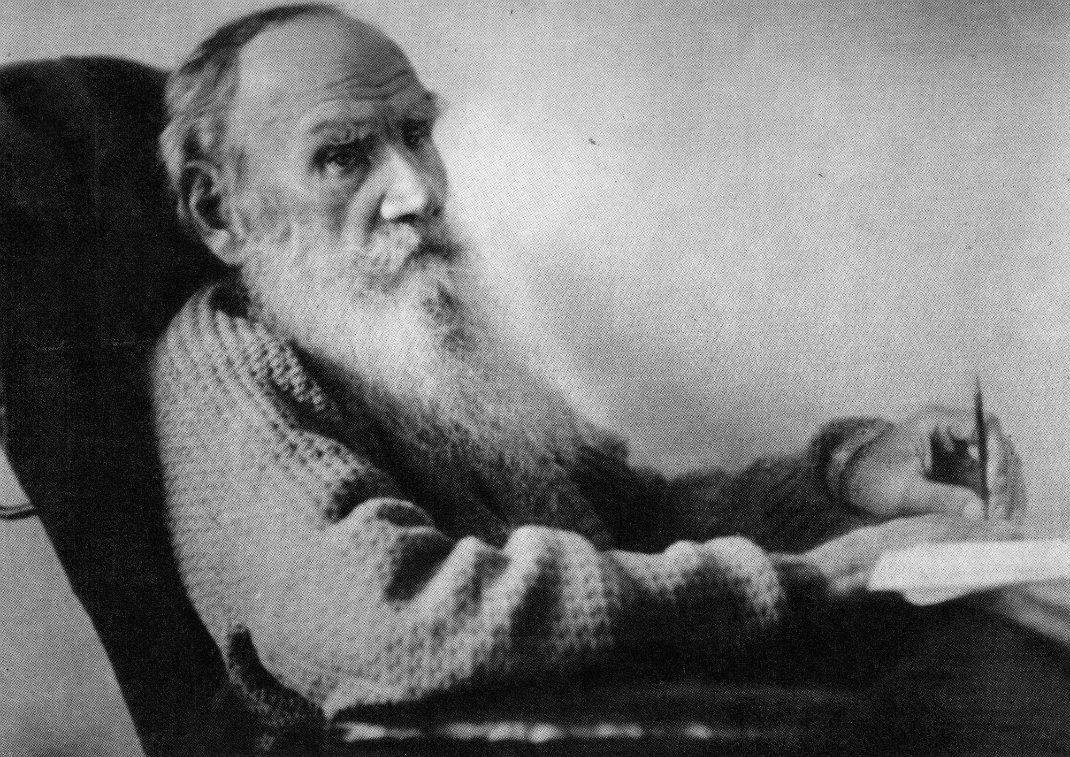 “The best stories don't come from 'good vs. bad' but 'good vs. good.'" 
―Leo Tolstoy