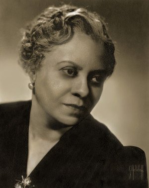 finaleofficial's tweet photo. Florence Price, first African-American woman to have her music performed by a major orchestra. The @chicagosymphony in 1933. Her rediscovered works found a publishing home at @GSchirmer https://t.co/al6G5OynDx #musichistory #musiccomp https://t.co/aBpTwTc9Gw