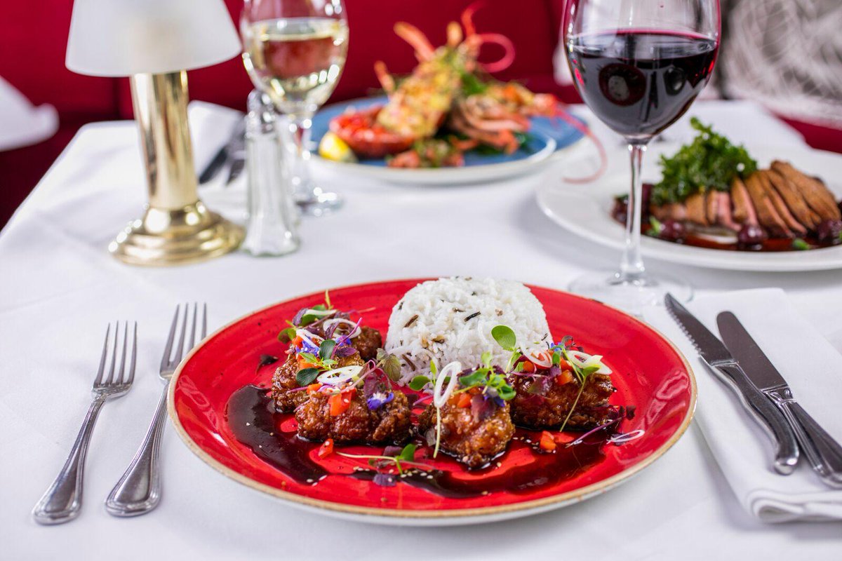 Possibly the prettiest table! 

Our Duncannon monkfish with sweet soy &amp; balsamic glaze served with basmati rice 🤩