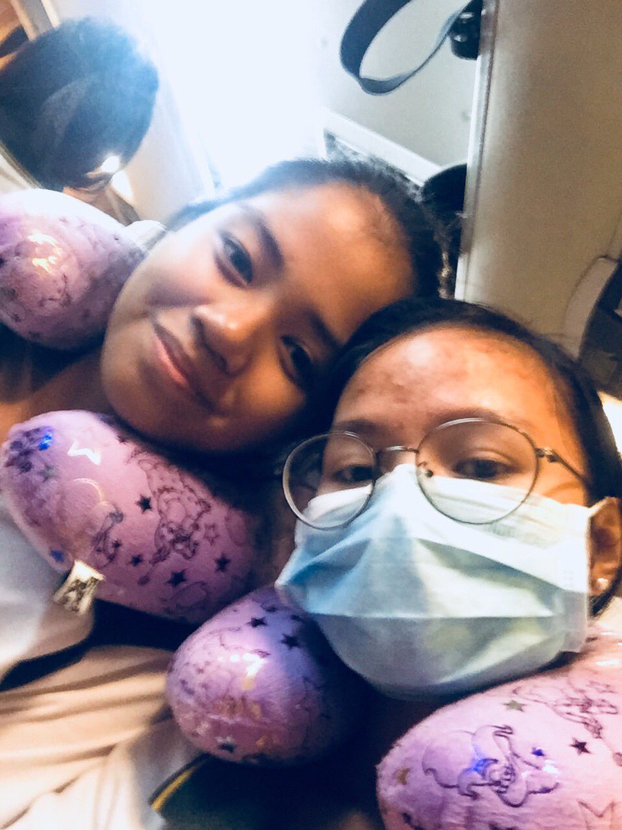 cutineee's tweet photo. My favorite enemy🙄❤️💋 https://t.co/sHass0FsJN