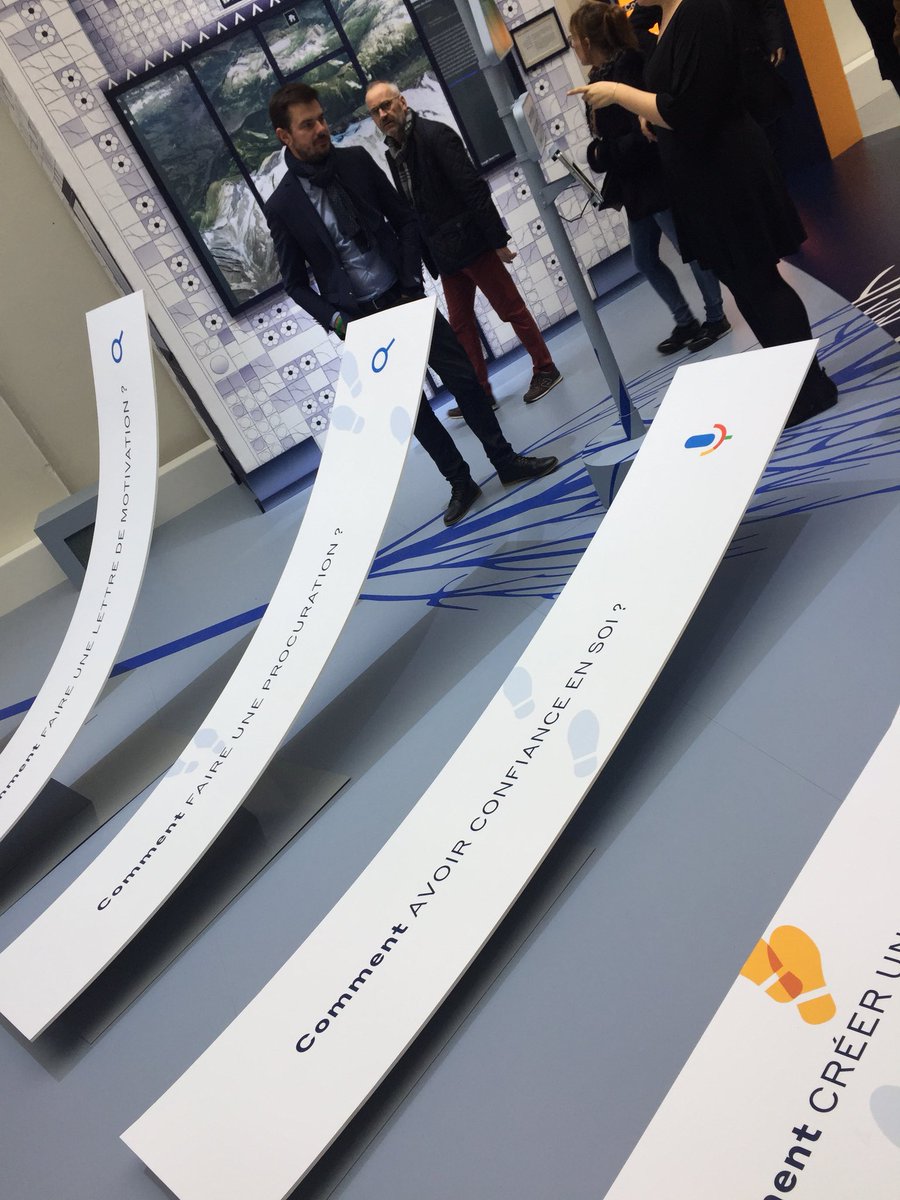 Très belle expo Google pour ses 20 ans. Notre vie des 20 dernières années tout simplement. <a href="/Google/">Google</a> #G20ans