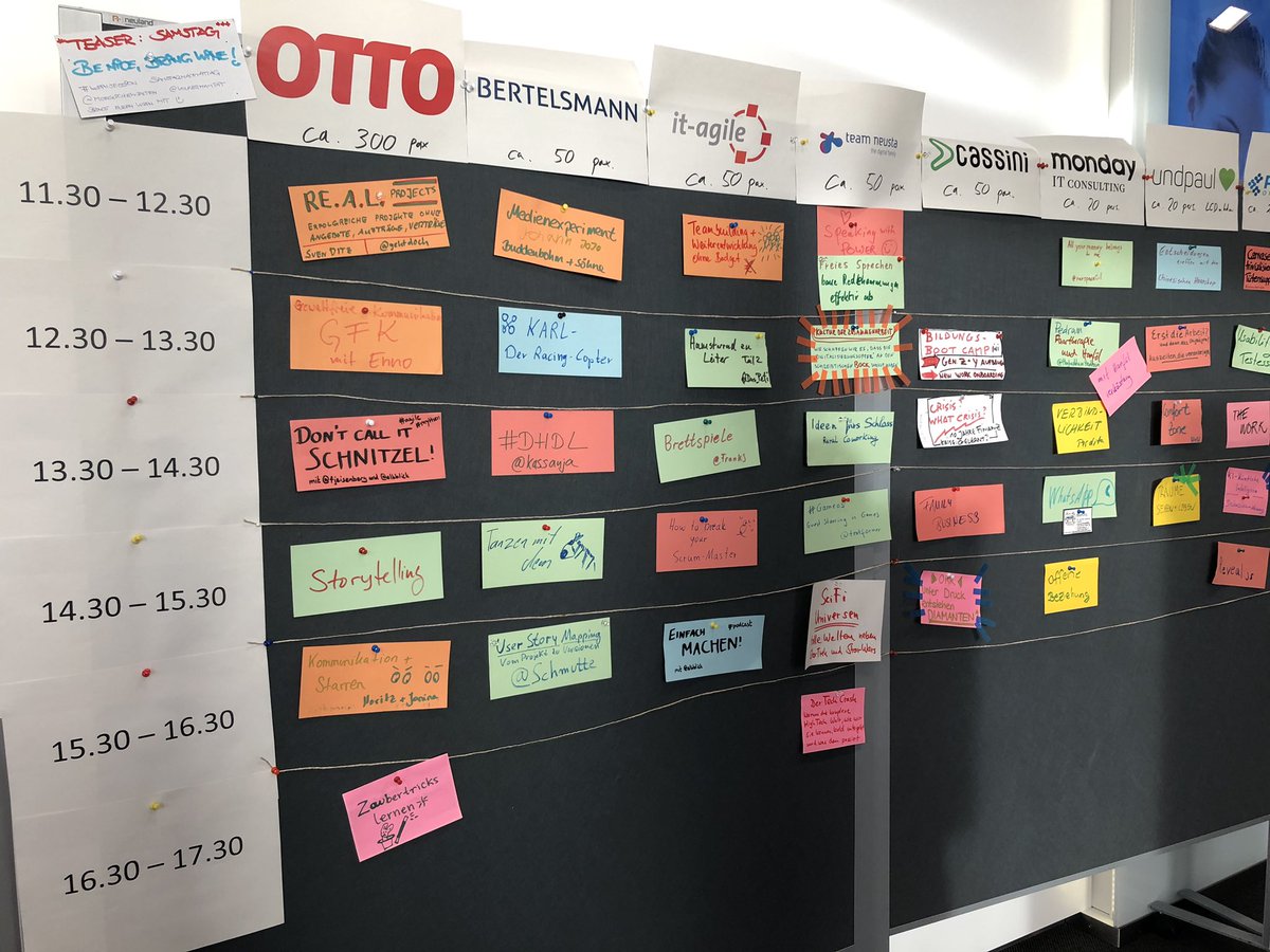 ideenfeder's tweet photo. Kann mich nicht entscheiden ☺️ wie immer so viele coole Sessions beim #bchh18 @OttoGroup_Com @otto_jobs https://t.co/QApKhDHPcz