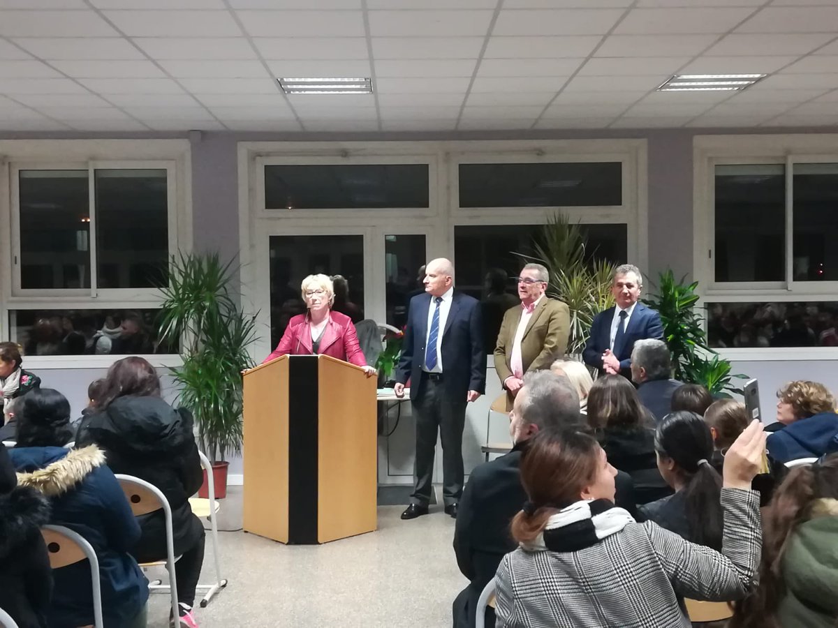 chrmor5055's tweet photo. Cérémonie de remise des diplômes au collège Schweitzer Soisy  en présence de nos élus https://t.co/5HuMnyYqcU