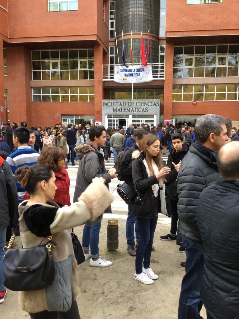 MatesSEKCC's tweet photo. Concurso de Matemáticas intecentros. https://t.co/dQk7YPpbHj