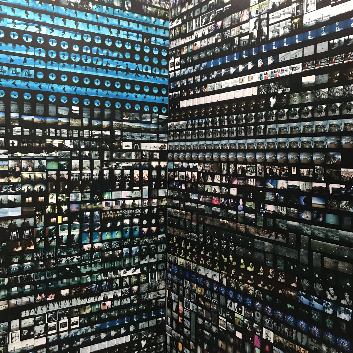 Zamanı durdur! 
Sanat Fuarı’nın tamamını gezdiniz mi? ☺️ #sanatfuarıistanbulda #artgallery #sanatfuari #art