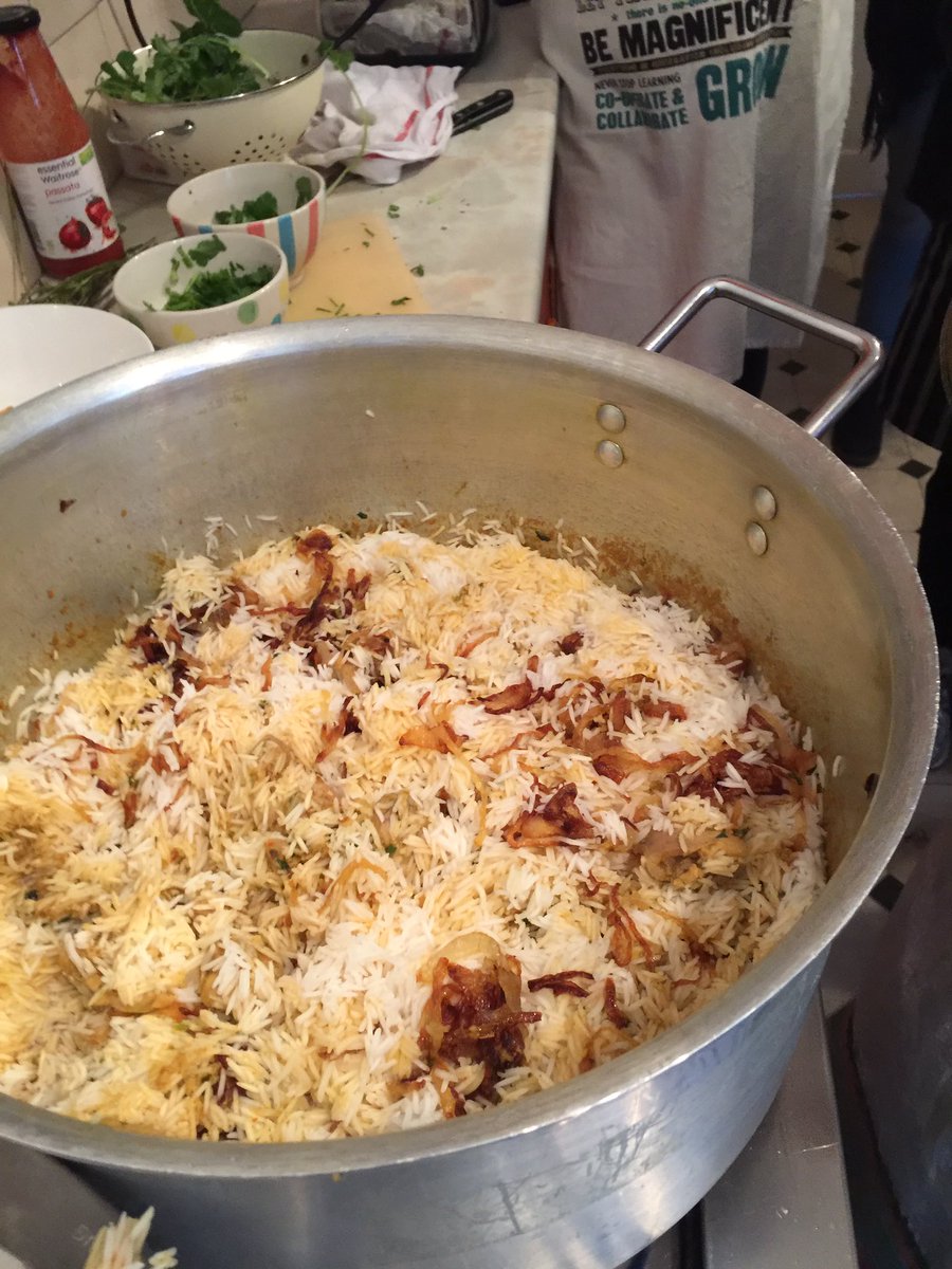 candypass's tweet image. Loved learning the art of the Biryani with fellow foodies under the tutelage of @AdvWithFood - I may not recreate one in all its glory but I’m gonna give it a darn good try