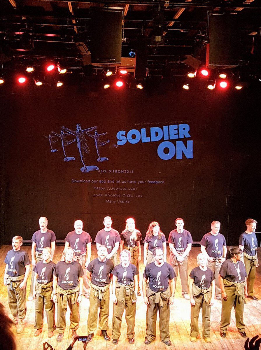 jennwanimages's tweet photo. Had an amazing night @SOLDIERONSTAGE last night, cast was fabulous! Thank you @JonnyGuyLewis & @amandafaber4 for the great night as well! Now for a long flight home with @themarkgriffin new book!! #london #theatre #thriller #solideron #toronto #thomascraig #theotherplace https://t.co/pcorru6kC6