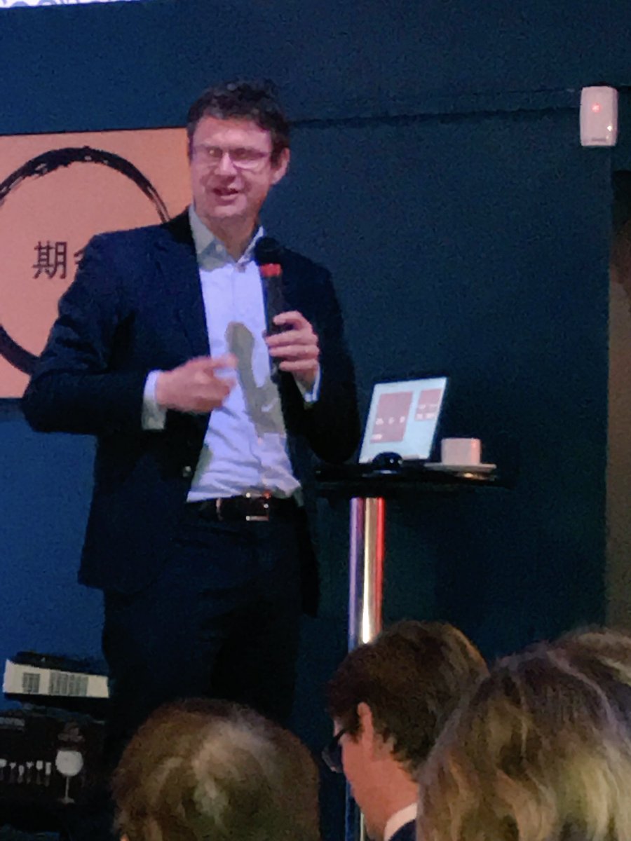 susanjcarey's tweet photo. @GregClarkMP speaking at Kent Conference about the astonishing advances taking place &amp; about to take place in industry, life expectancy, medicine &amp; transport. #opportunity #KentWeCan https://t.co/SjnhCn25uR