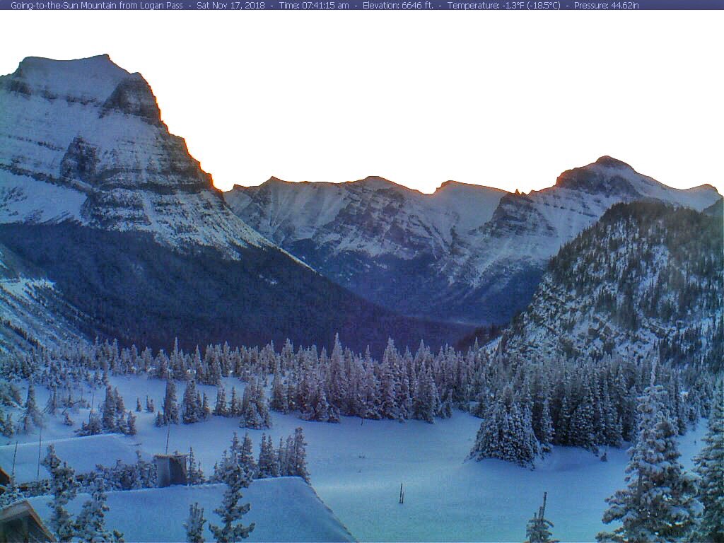armchairwx's tweet photo. Glacier in her glory this AM! https://t.co/U65PSzc6qQ