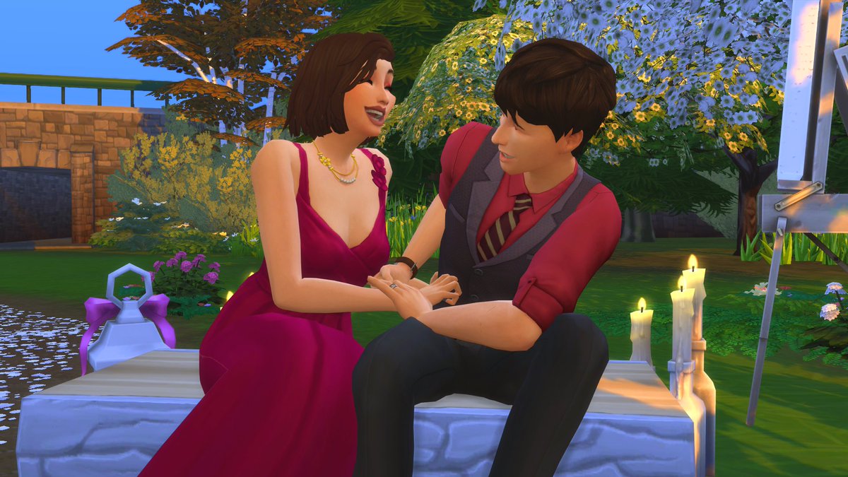 SimlyLifeYT's tweet photo. Hey Simlies ❤️ sorry for the lack of videos this last week, things have been quite busy!!! I preordered get famous and just downloaded it today.  Now I’m going through and trying to put all my CC back and it’s a pain! Lol. I’m looking forward to making some videos SOON!! https://t.co/8liATyjAPb