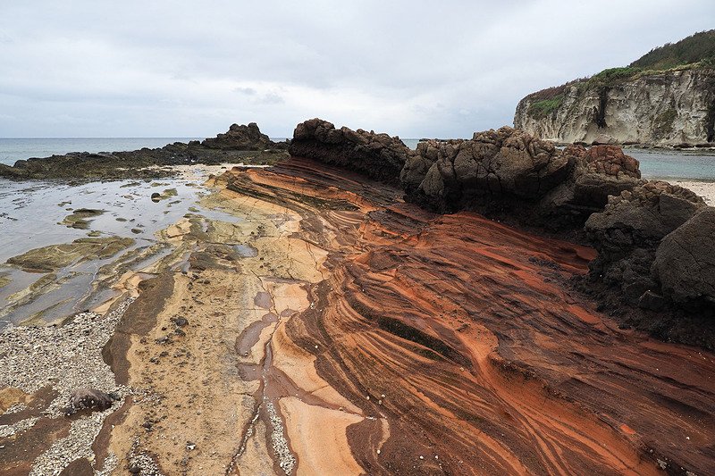 Travel Watch A Twitter 旅レポ 映画で知られる沖縄県粟国島を旅する 大規模な白色凝灰岩の地層が美しい ヤヒジャ海岸 Https T Co Ey4xbuh5na 沖縄 粟国島 Https T Co 2wncwpjxxp Twitter