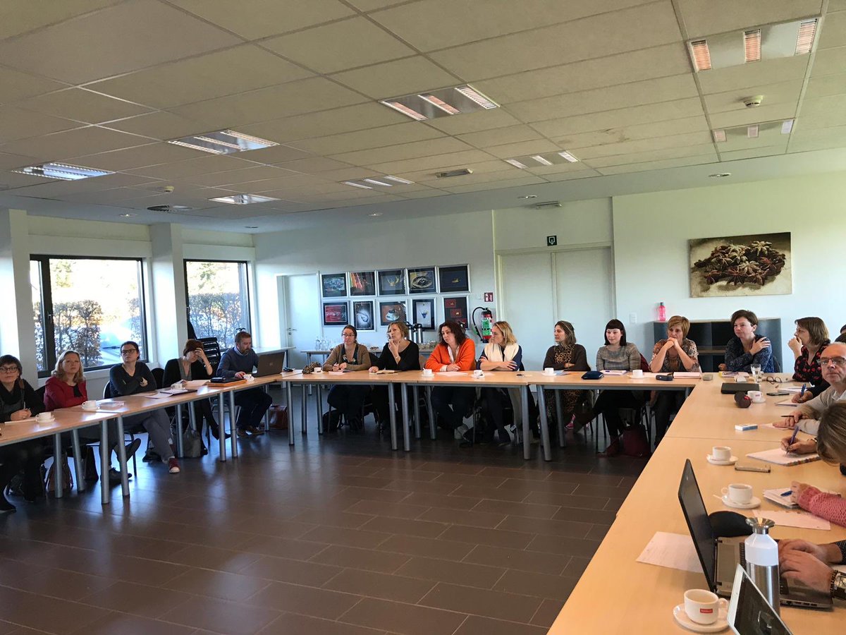 SGR_UNIK's tweet photo. Drukke week in het kader van #professionaliseren @Sgr9Ringscholen: lerend netwerk #starters, tweede sessie voor de #leercoaches, #zorgbeleid als brug tussen #BAO en #SO, en workshop #financiën voor directies en secretariaten! #visie #samenwerken #samensterk https://t.co/PZb3A0UhhY