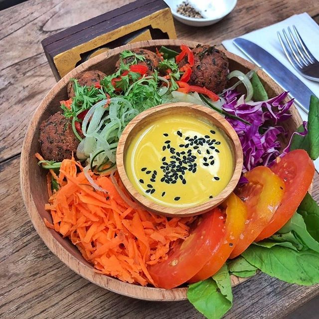 PaddleInPurpose's tweet image. yogi.eco / #Repost gingerandjamu
・・・
Rule #5 Every plate needs to be loaded with nutrients! #MyGingerRules groundswell.marketing instagram.com/p/BqSSkdOAEti/