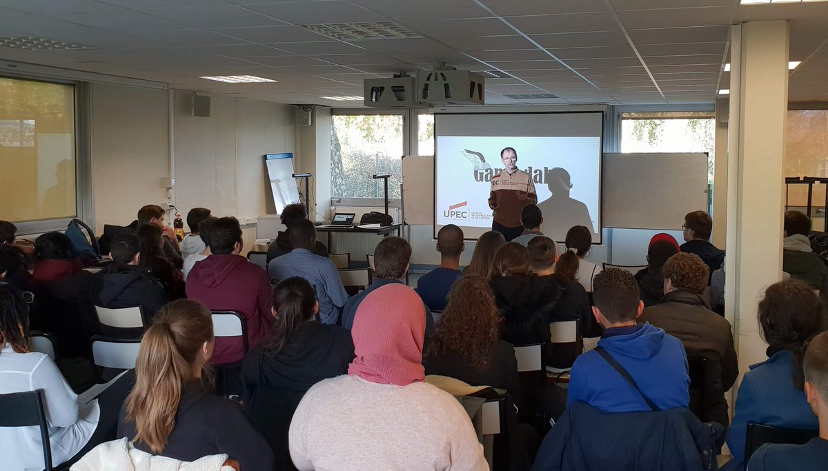 Gamixlab's tweet image. Merci à Guillaume Bourlet, vice-président numérique de @UPECactus, pour son allocution inspirante lors de la journée annuelle du @Gamixlab. @philippelid @PedagoNum @AsmodeeResearch @glycannes  @IAE_G_Eiffel @EsipeCreteil @InfoEtGestion @fablab_paris13 #GameInLab