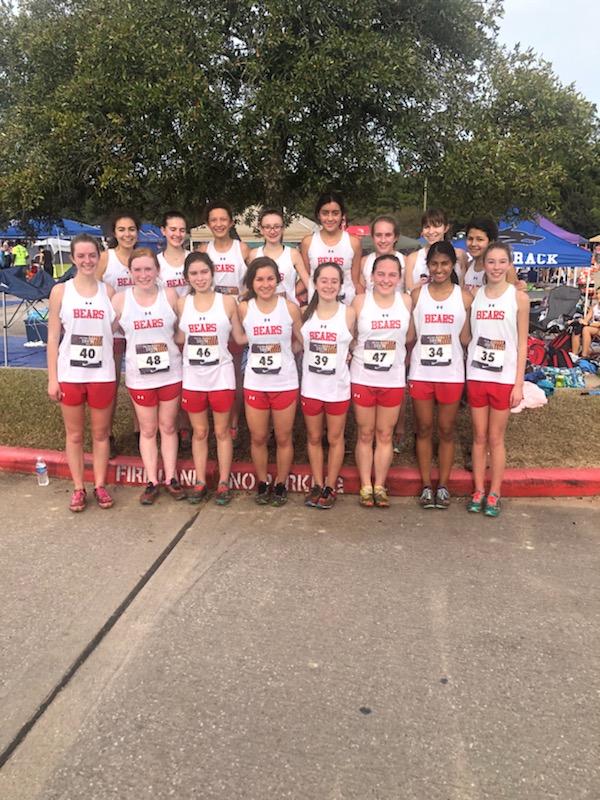 UARunningBears's tweet photo. 16 Running Bear Rising Stars looking strong, frosh Amanda Hogan with the individual win! #futureoftheteam #thankfulforthesewonderfulwhippersnappers @UrsulineAD @UrsulineSports https://t.co/T2iTE2p1bz