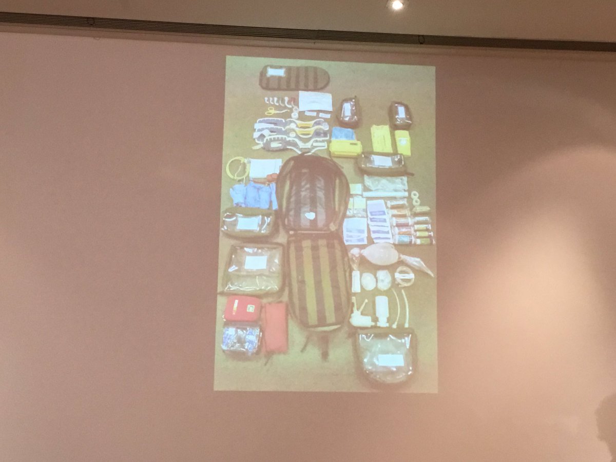 FPHCEd's tweet image. #BASICSFPHC
@Kangaroosteve 
Kit carried in one of 4 bags taken to casualties by @edalemrt