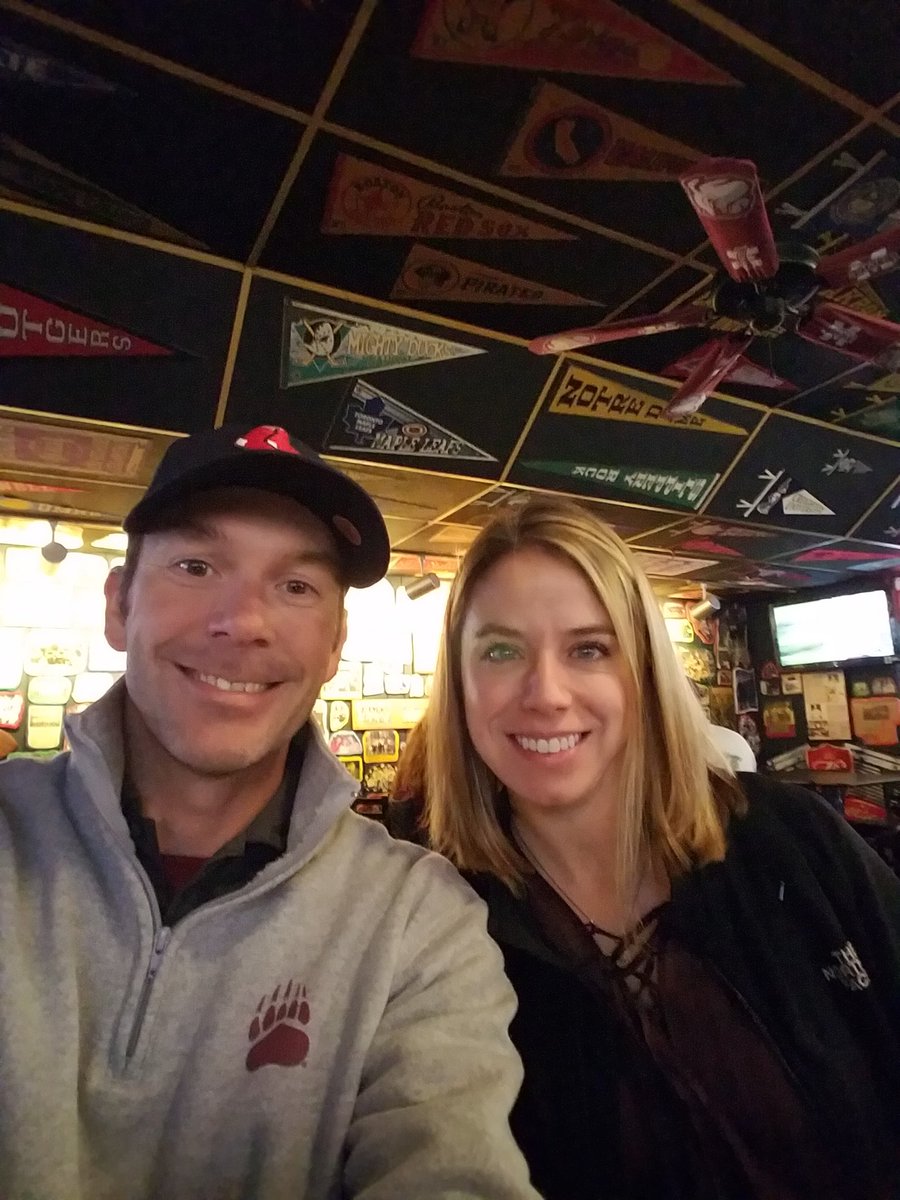TBucky3's tweet photo. #whereiroot Griz/cat at Bulldogs in Whitefish, MT. Go Griz! https://t.co/Q8pgtyRCqv