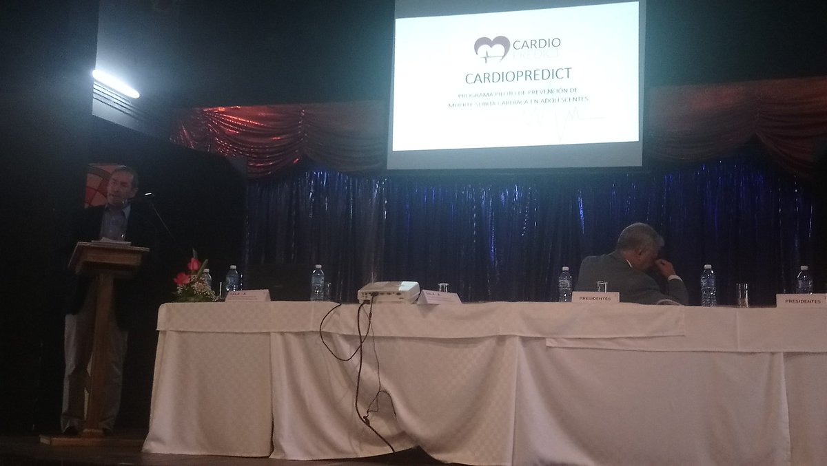DrJTriasDeBes's tweet photo. Presentando resultados preliminares de CardioPredict en #ISimposioInternacionalMuerteSubitaCardiacaCuba2018 @FQuaes @maceiraCMR @cncano @jmsantabarbara https://t.co/jUECLW7Ad3