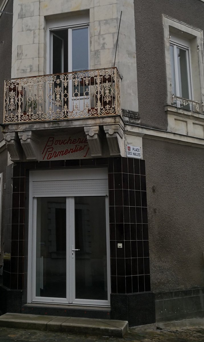 PJ_SENEQUE's tweet photo. Boucherie Parmentier à #Thouarce
#immobilier #prospection #anjou #maineetloire #Nestenn #NestennAnjou https://t.co/boTwYd7Bjm