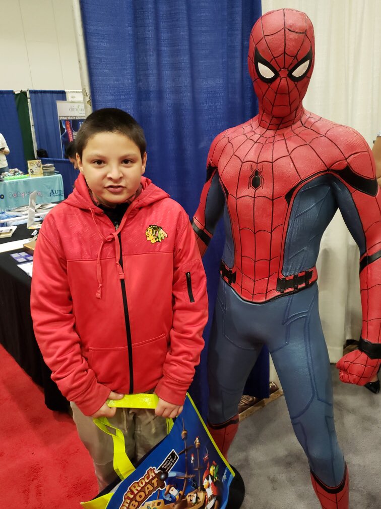 A4C_ATHLETES's tweet photo. Special thanks to Sylvia Alvarez (District Parent Liaison) and @sdfinleyiii (Asst. Superintendent) of the School City of East Chicago for coordinating the special guests and providing transportation to the Chicago Toy &amp; Game Fair. @ChiTAGWeek #SCECK12 https://t.co/f7X6eqDCNq