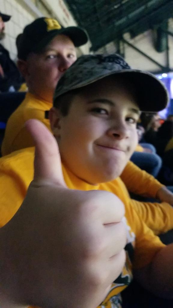 jcart1106's tweet photo. Fun day and same hat as Coach Klieman! #gobison https://t.co/gbRV3vbMXu