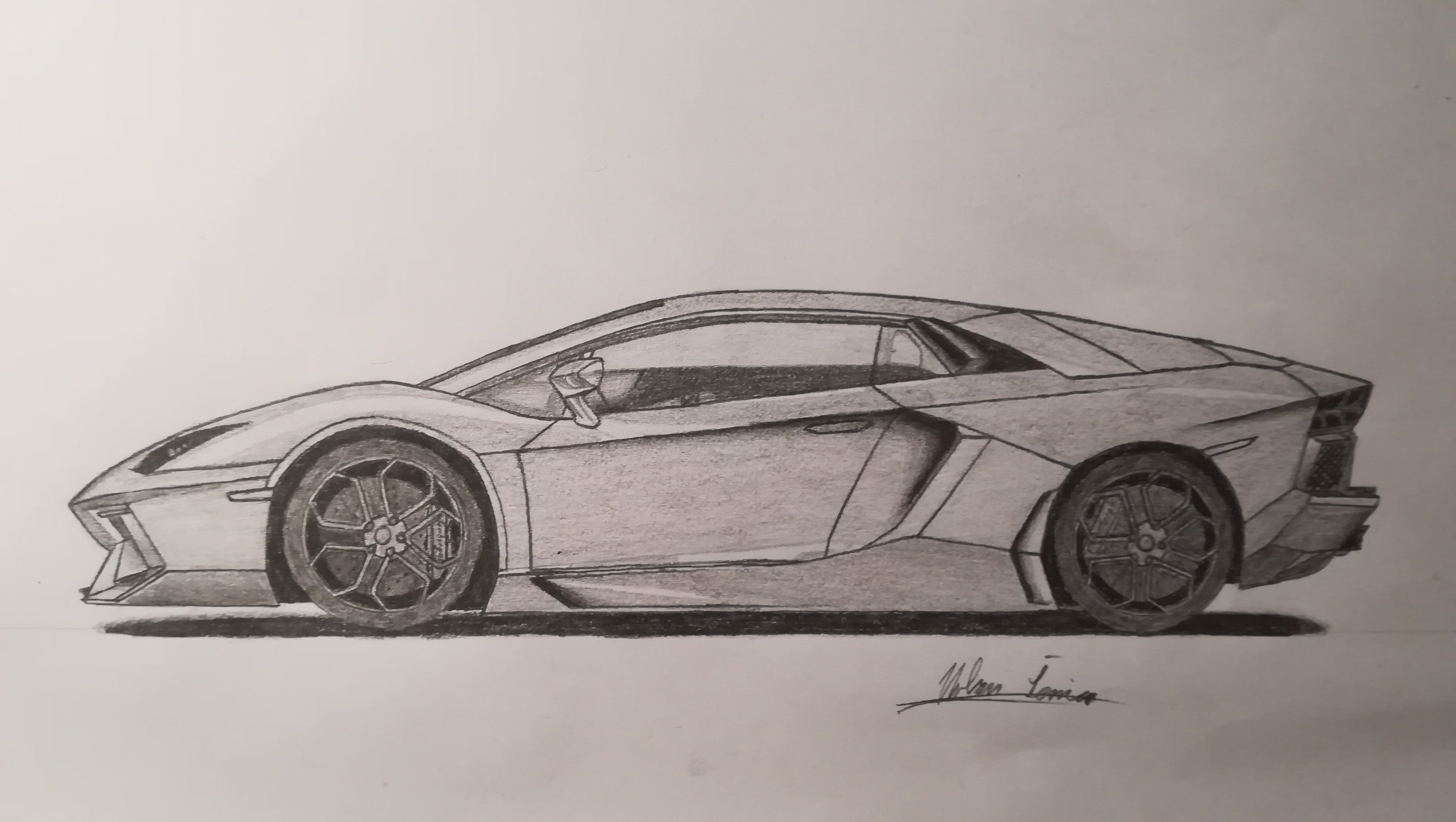 Авентадор карандашом