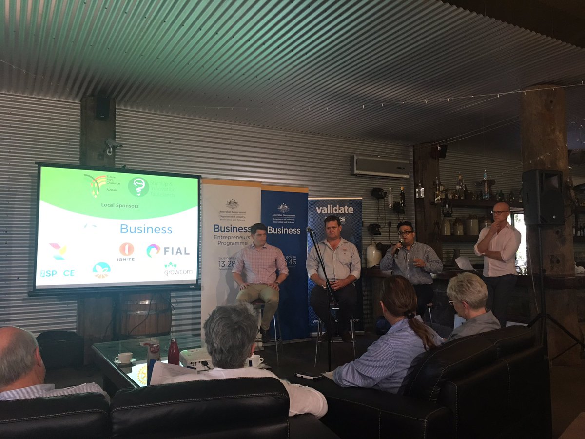 FACAustralia's tweet photo. The top three @FACAustralia finalists pitch battle to take out the winners spot. #fac2018 #agtech #regionalinnovation @FAC_network https://t.co/R8gV3LBtYC