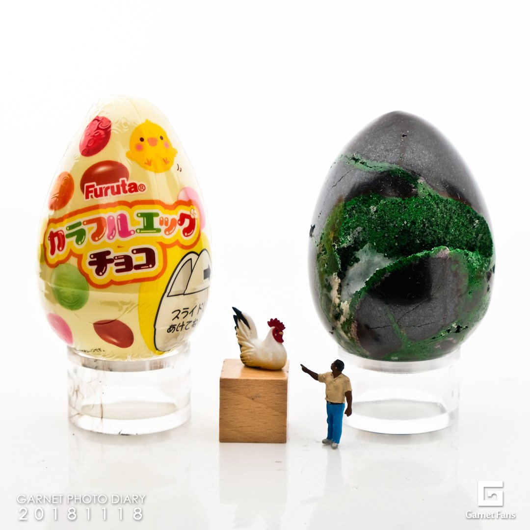 カラフルエッグチョコ
