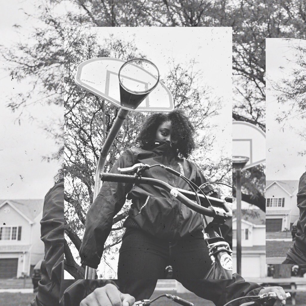 looptheory_inc's tweet image. New @_BrittneyCarter music in under an hour...who’s ready? 💎 #looptheory #papercrowns #brittneycarter