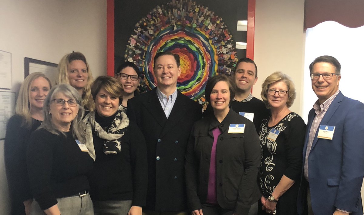 CottingSchool's tweet image. Resounding applause and appreciation for our keynote speaker @Andrew_Solomon. Now Conference workshops are off to a fantastic start at #MakingThingsPossible #TheParentingExperience!!