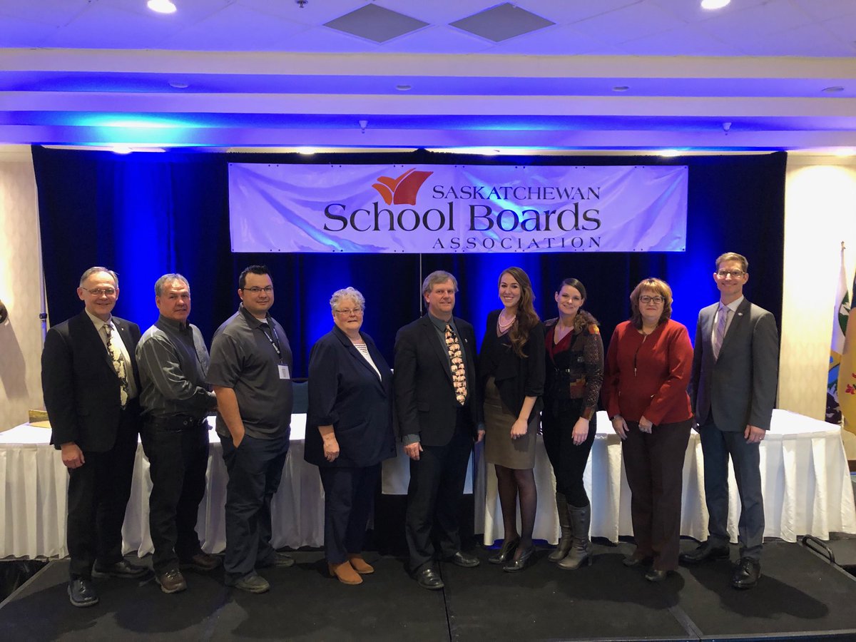 SaskSchoolBoard's tweet photo. The 2018-19 Provincial Executive of the Saskatchewan School Boards Association. #SSBA2018 https://t.co/XaZZbULUaA