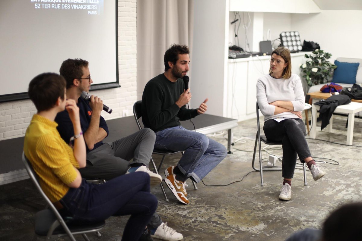 IronhackPAR's tweet photo. 🚀 Talk inspirant de fin de journée ! 💡 @JasmineAnteunis, co-fondatrice et product owner de https://t.co/xPnGMUMGCK, @AlexHuckert, co-fondateur et head of product de @lifen_fr et @Constantin_Wol, co-fondateur et CEO de @pumpkin_app
-
#IronhackTechFestival #talk #tech #ia https://t.co/NFHhyelfbc