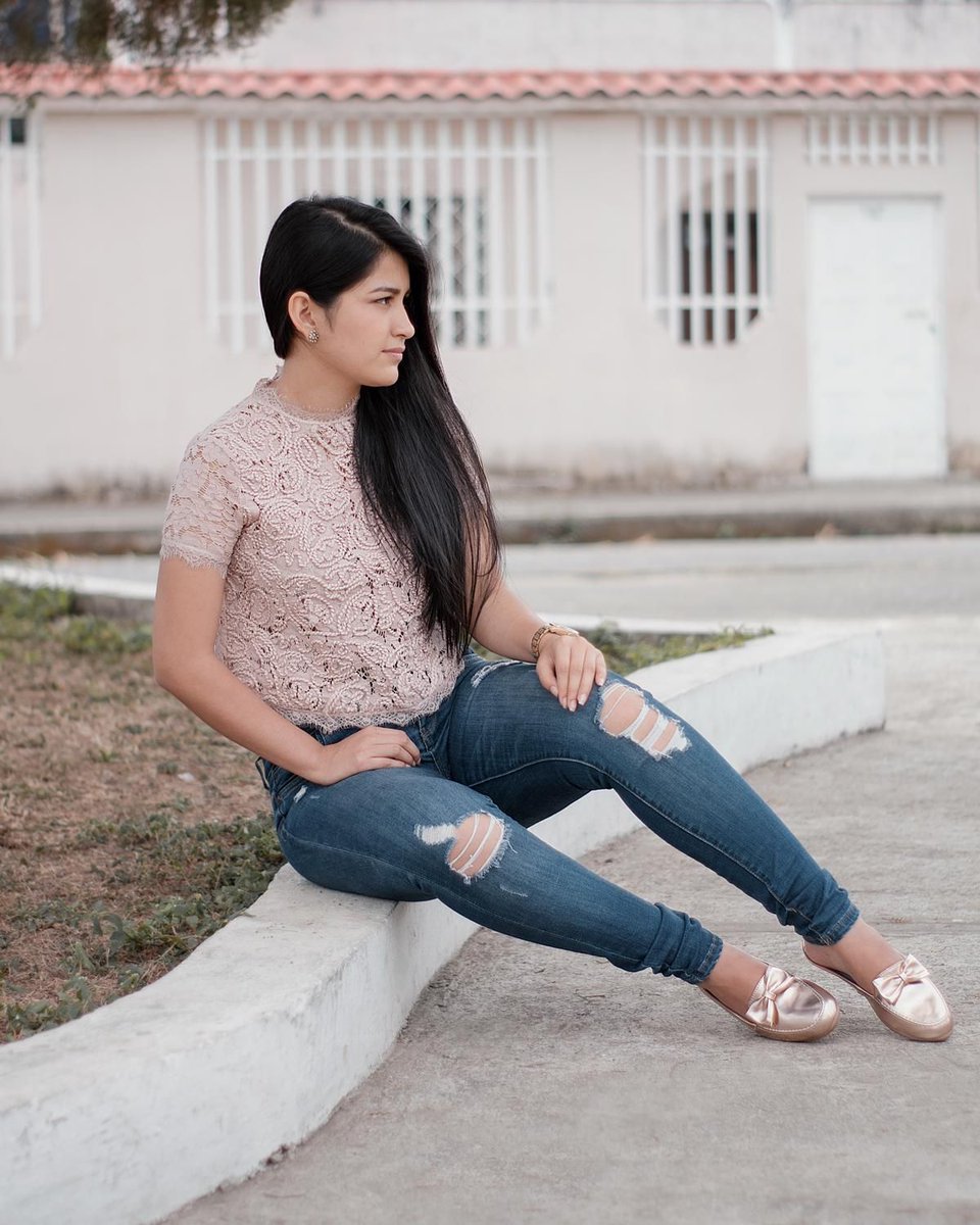 LGilbertEc's tweet photo. Rosa pastel 😍 😍 Tu ya tienes algo en ese color ? #Womensfashion https://t.co/isjv812rMS