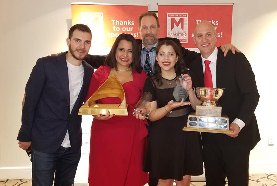 SenecaBusiness's tweet photo. Congratulations to our #SenecaMarketing students, who traveled to London, Ontario on November 15-16. 

The group went to Fanshawe College and took top honours, placing first overall in the Ontario Colleges' Marketing Competition! 

#OCMC2018 #SenecaProud #SenecaBusiness https://t.co/WjkizNtbi0